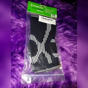 Kunto Ankle Sleeves Medium